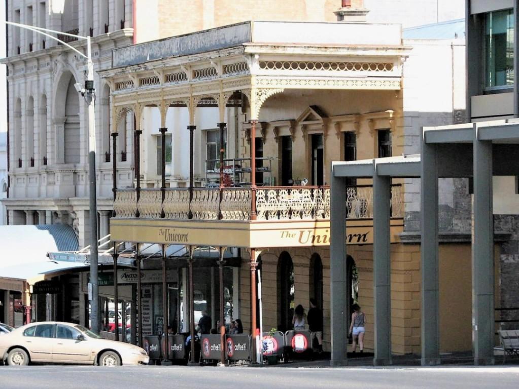 kolonialne balustrady fasady budynków Ballarat Australia