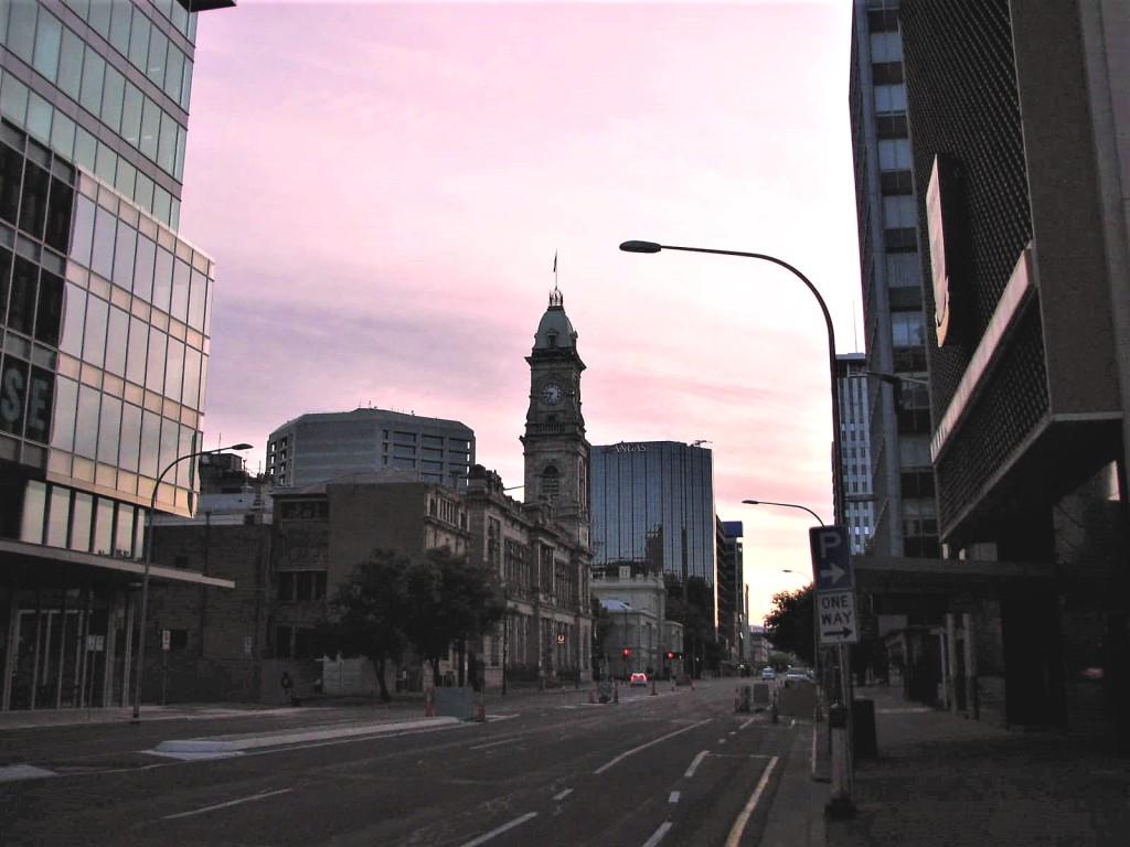 ulice Adelaide o świcie